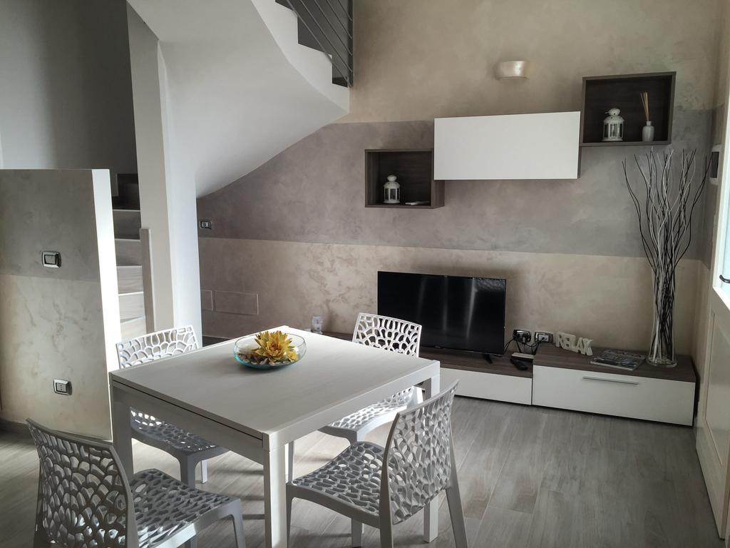 Lm House 01 Apartment Lonato Exterior photo