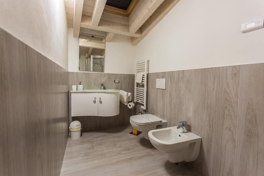 Lm House 01 Apartment Lonato Exterior photo